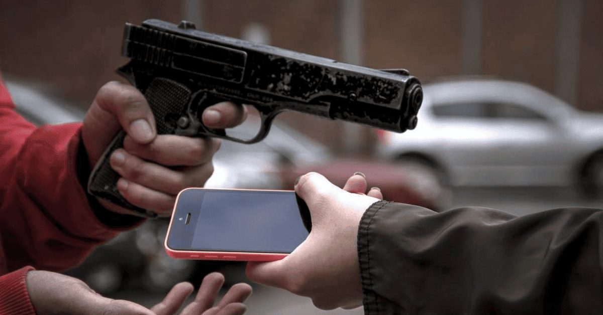 Estudante é assaltado durante corrida no centro de Rio Branco