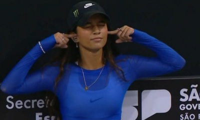 Rayssa Leal imita comemoração de Memphis Depay • Reprodução