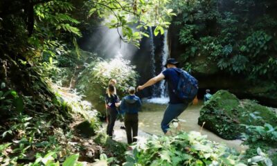TURISMO-ACRE-SERRA-DO-DIVISOR-1000×600 Trilhas e cachoeiras são alguns dos principais atrativos da Serra do Divisor para turistas. Foto: Pedro Devani/Secom