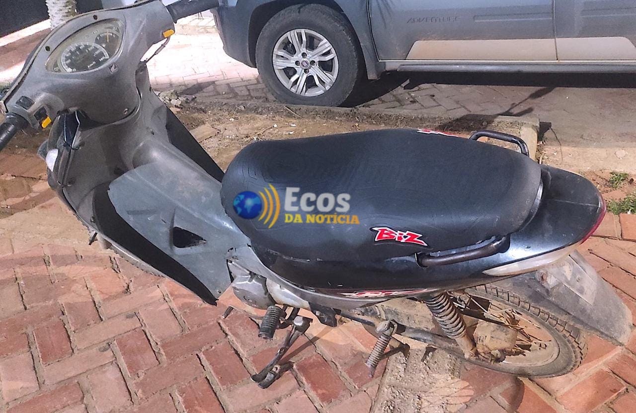 Adolescente é flagrada conduzindo moto roubada durante operação em Epitaciolândia