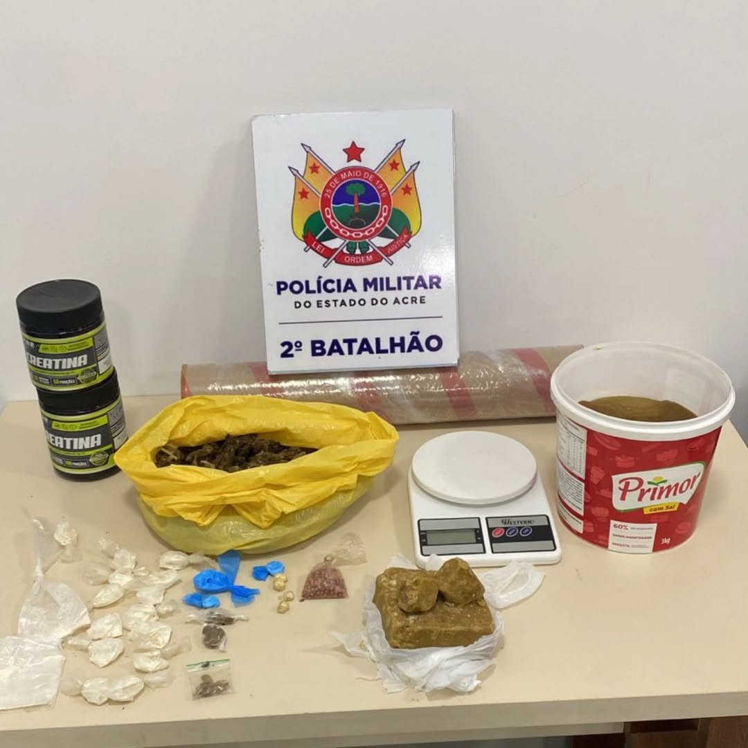 Polícia Militar apreende mais de 3kg de drogas no bairro Taquari