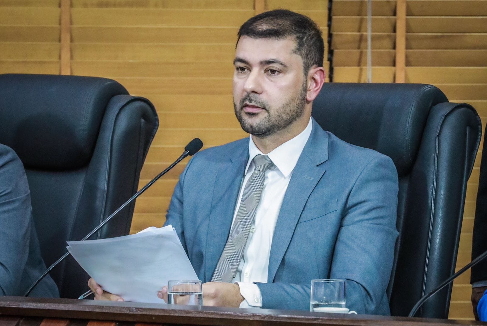 Deputados encerram ano legislativo e escolhem Nicolau Junior para presidir Aleac no próximo biênio