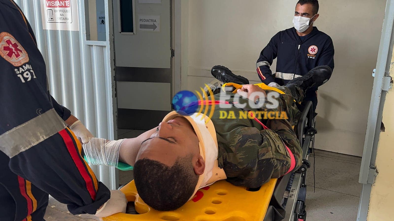 Militares da FAB sofrem acidente na BR-364 após estouro de pneu e ficam feridos