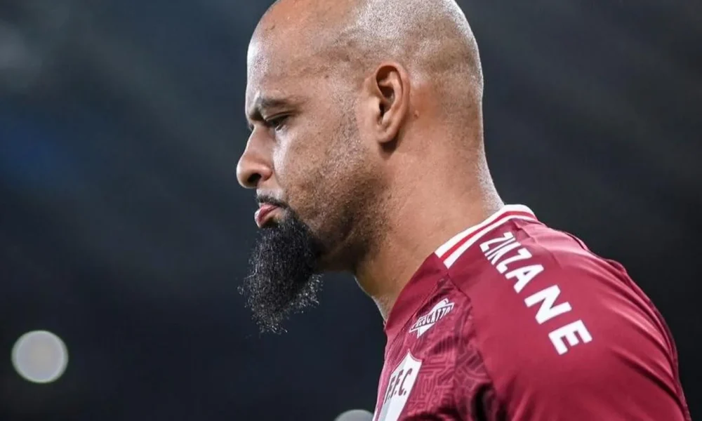 Felipe Melo não terá o vínculo renovado com Fluminense • Reprodução/Instagram Felipe Melo