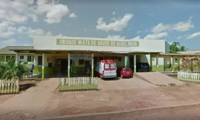 Idosa morreu após chegar na Unidade Mista de Acrelândia, no interior do estado — Foto: Reprodução/Google Street View