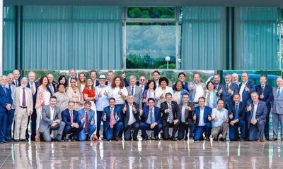 Lula reuniu os 38 ministros em clima de confraternização de fim de ano no Palácio da Alvorada — Foto: Ricardo Stuckert/ PR