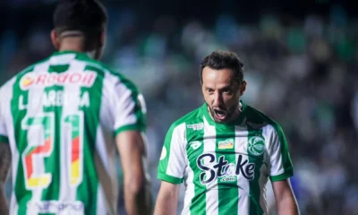 Nenê em jogo contra o Bahia pelo Brasileirão de 2024 • Fernando Alves/ECJ