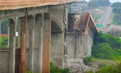 Ponte Juscelino Kubitschek, que fazia parte da BR-226 e ligava os estados do Tocantins e do Maranhão, caiu no dia 22 de dezembro (Foto: Reprodução/X)