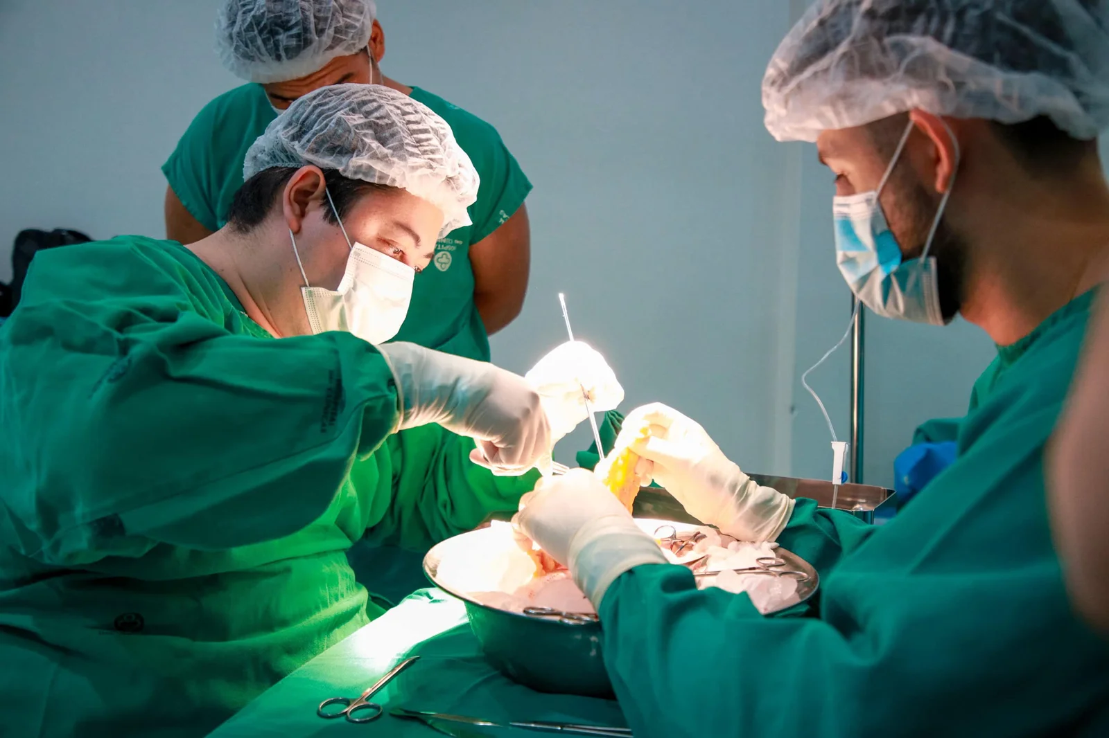 Com retomada de transplantes renais, governo celebra melhorias no maior complexo hospitalar do Acre