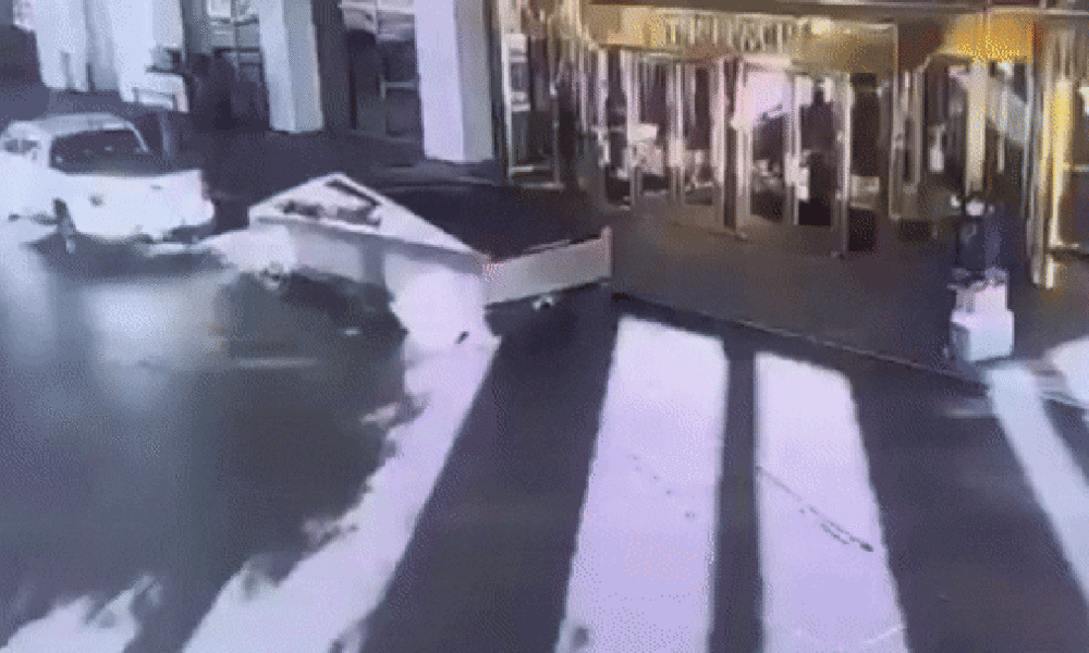 2025-01-01t212326z-260486607-oweprva6upqgnw70ai3xbv5y42qu7ol-rtrmadv-stream-700-16x9-mp4-us-tesla-explosion (1)