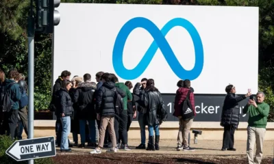 Sinalização do lado de fora da sede da Meta em Menlo Park, Califórnia, EUA, na quinta-feira, 1º de fevereiro de 2024. A Meta Platforms Inc. divulgou os números de ganhos em 1º de fevereiro. Fotógrafo: David Paul Morris/Bloomberg