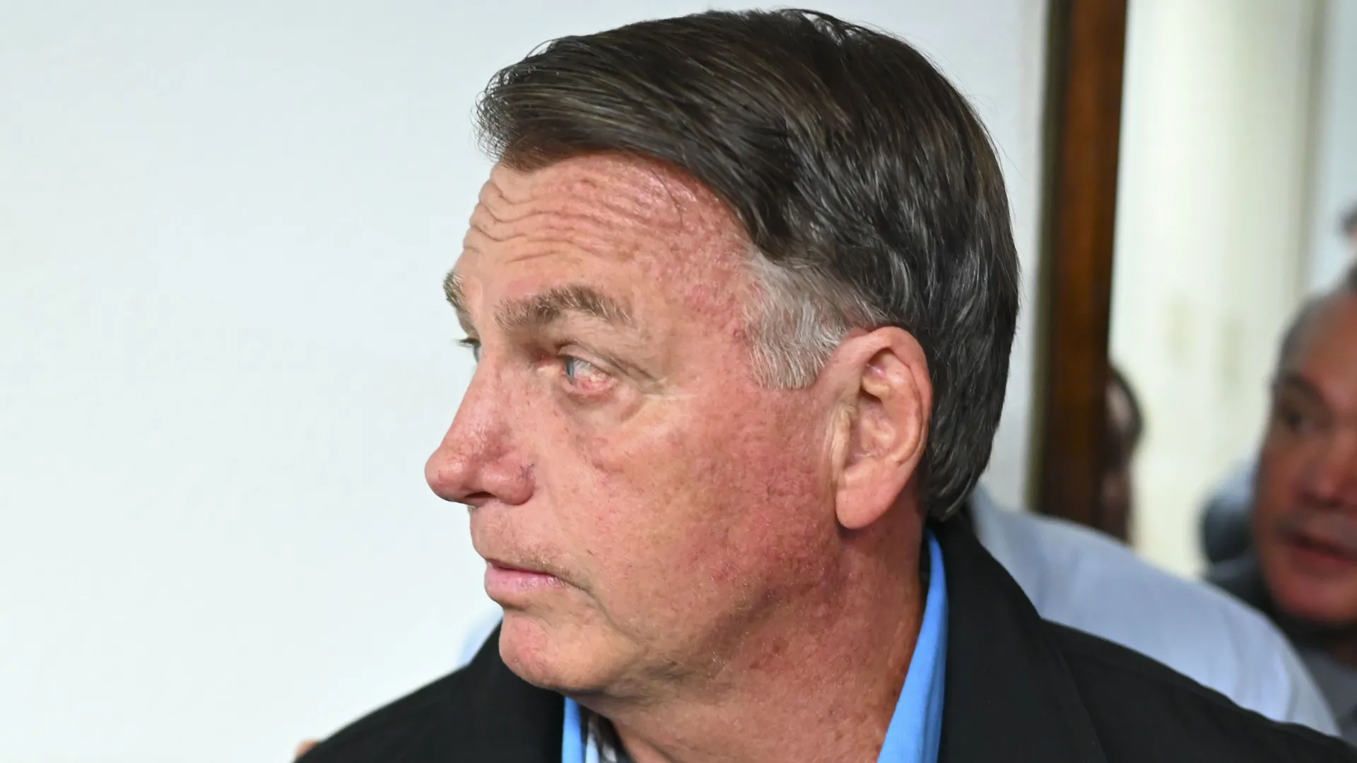 Moraes rejeita recurso e mantém decisão que impediu Bolsonaro de ir aos Estados Unidos