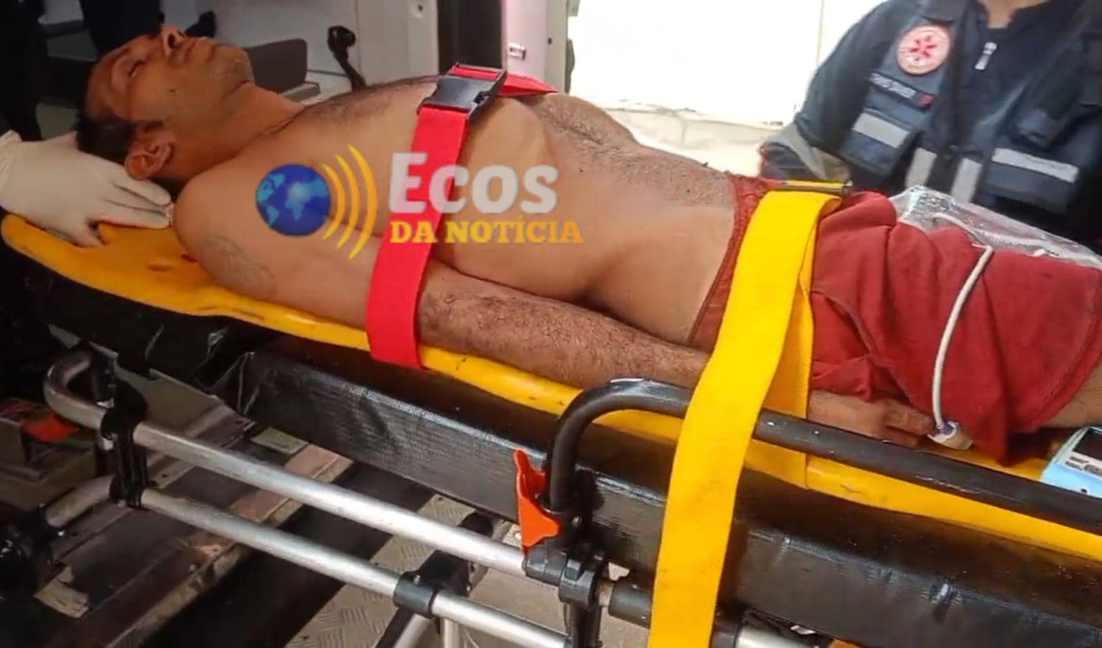 Homem é esfaqueado em via pública no 2º Distrito da capital