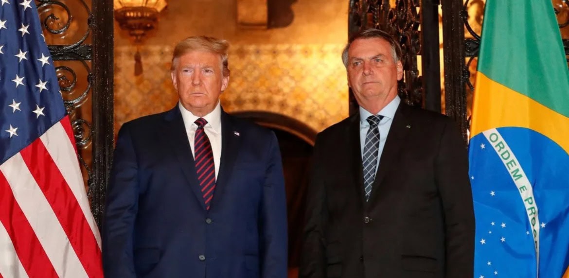 Donald Trump convida Jair Bolsonaro para ir à posse em Washington