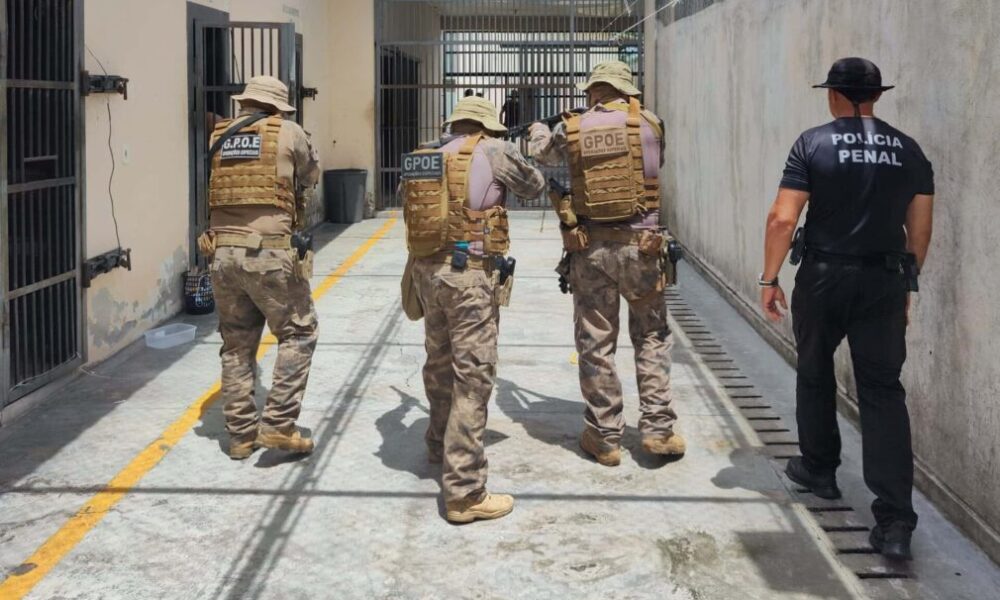 WhatsApp-Image-2025-01-09-at-11.33.45-scaled-e1736454778207-1010×1024 Operação Adsumus é realizada dentro de presídio de Cruzeiro do Sul. Foto: Iapen