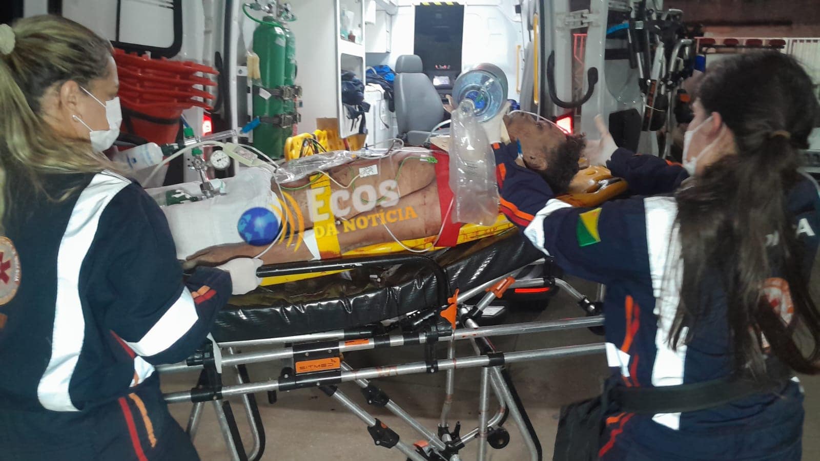 Motociclista de app que foi ferido com um tiro e que pulou de ponte no 2° Distrito morre no hospital