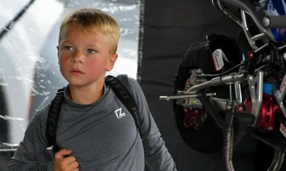 sid-veijers-motociclista-holandes-7-anos-e1736170221286 Sid Veijer, de 7 anos, morreu após sofrer acidente de moto • Instagram/Collin Veijer