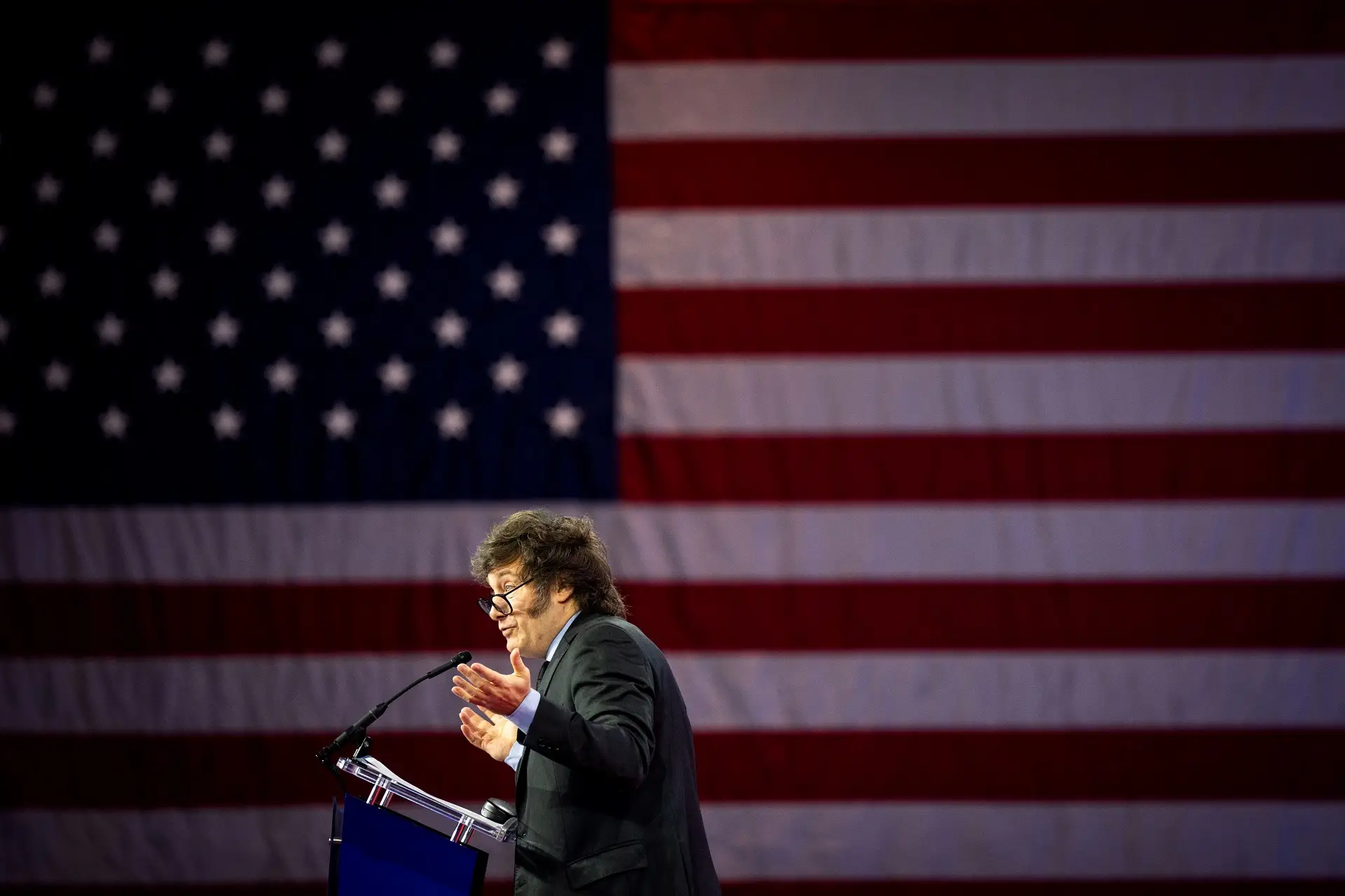 Amigo, mas nem tanto: Trump impõe tarifas à Argentina e coloca Milei contra a parede