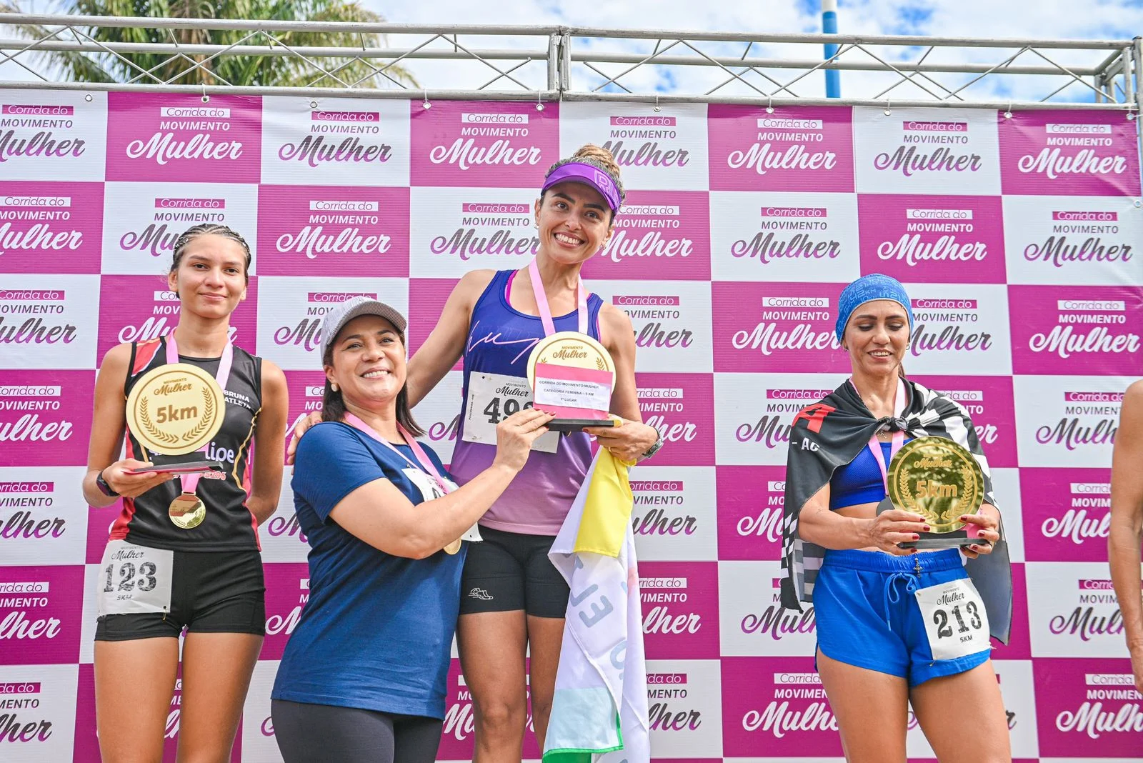Mailza participa de corrida do Movimento Mulher e anuncia prova de meia maratona