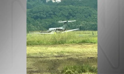 Avião de pequeno porte saiu da pista no aeroporto Campo de Marte, na zona norte de São Paulo • Reprodução