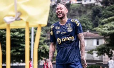 Neymar-primeiro-treino-Santos-8-e1738754580302