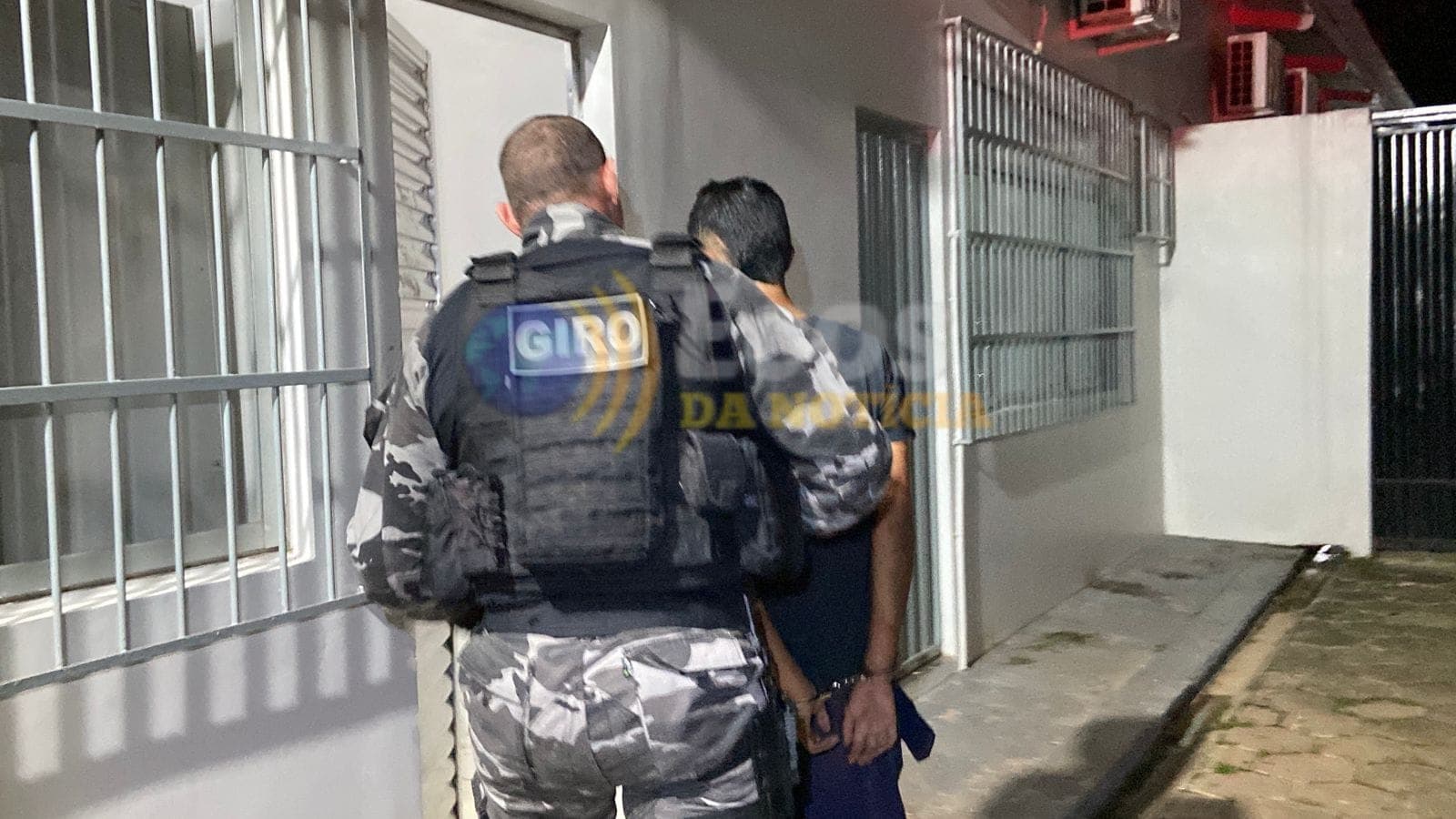 GIRO prende homem por tráfico de drogas na Baixada da Sobral