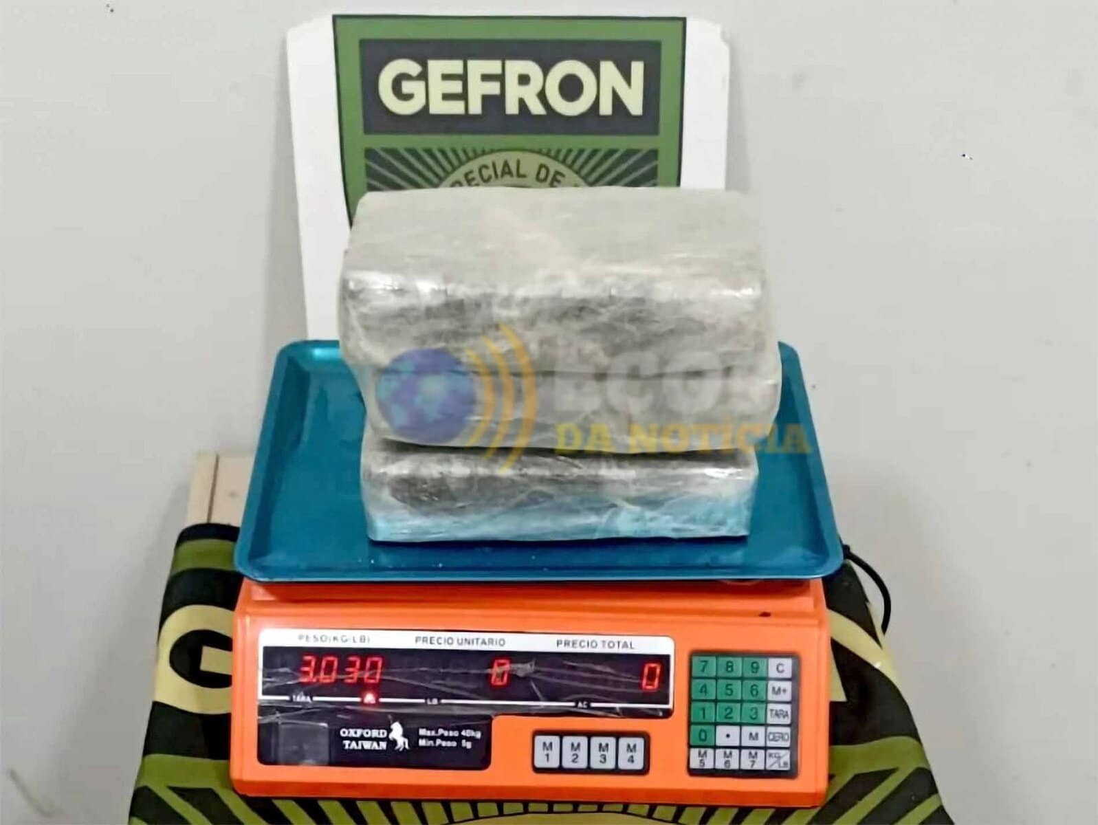GEFRON prende homem com mais de 3 kg de drogas em transporte coletivo no Acre