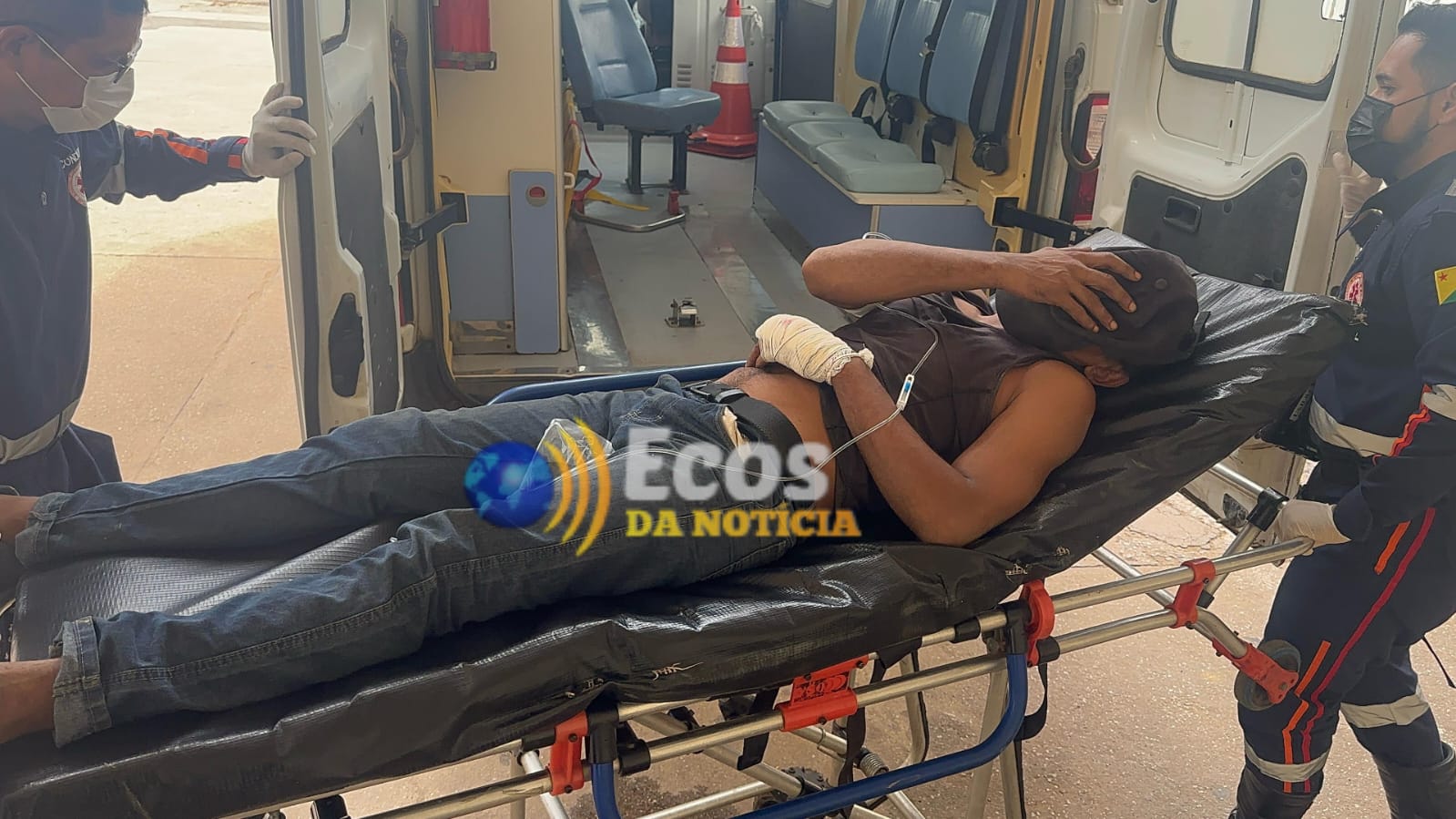 Criminosos em motocicleta abordam e ferem homem com um tiro em via pública no 2° Distrito de Rio Branco