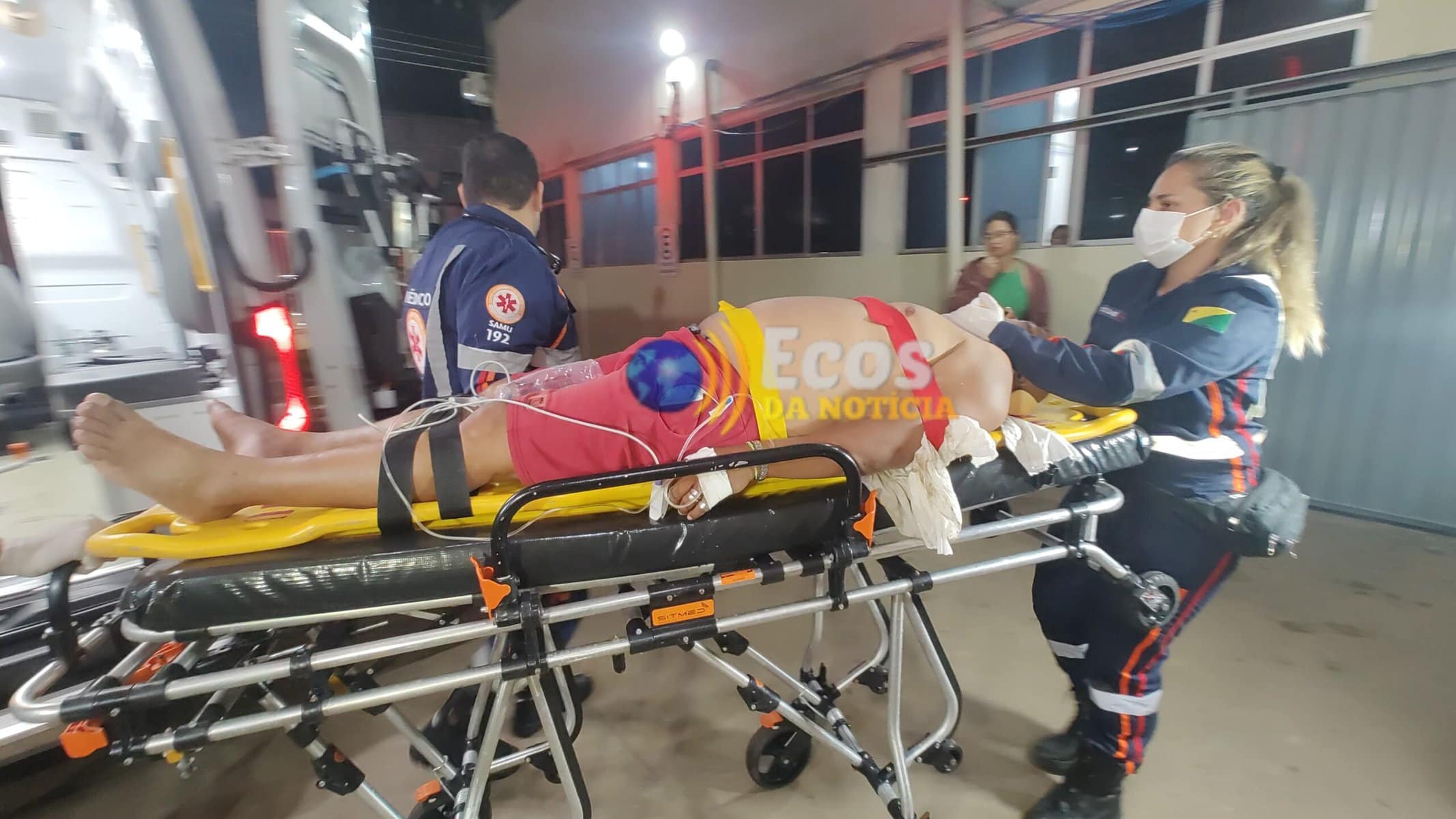 Motociclista sofre queda e fica desacordado em Rio Branco