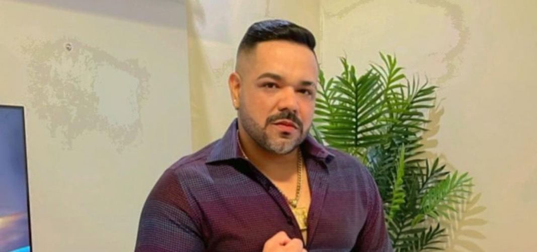 Alegando erro da Defensoria, mãe que cobrava pensão de Neto Brito diz que dívida foi quitada