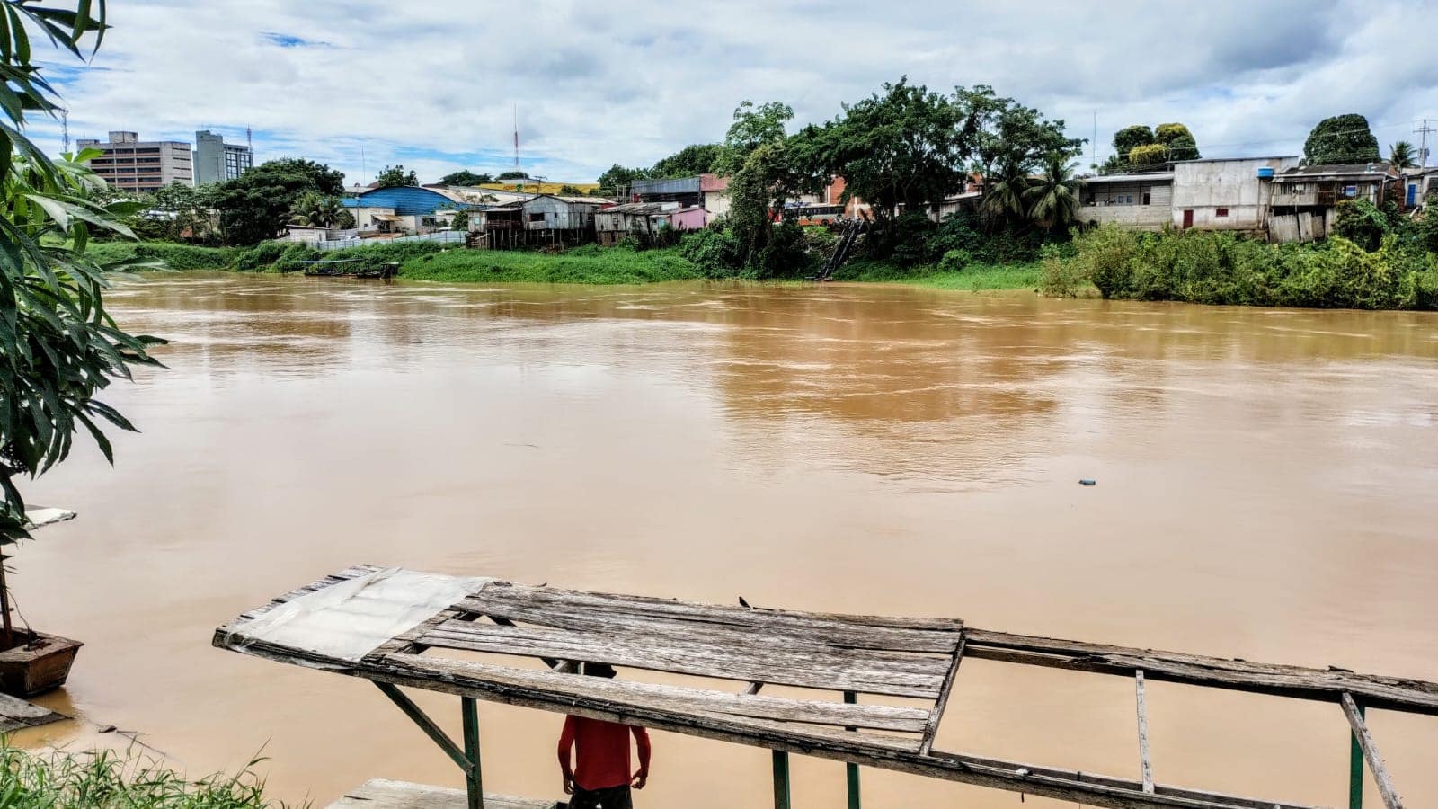 Rio Acre segue em elevação e atinge 11,34m em Rio Branco