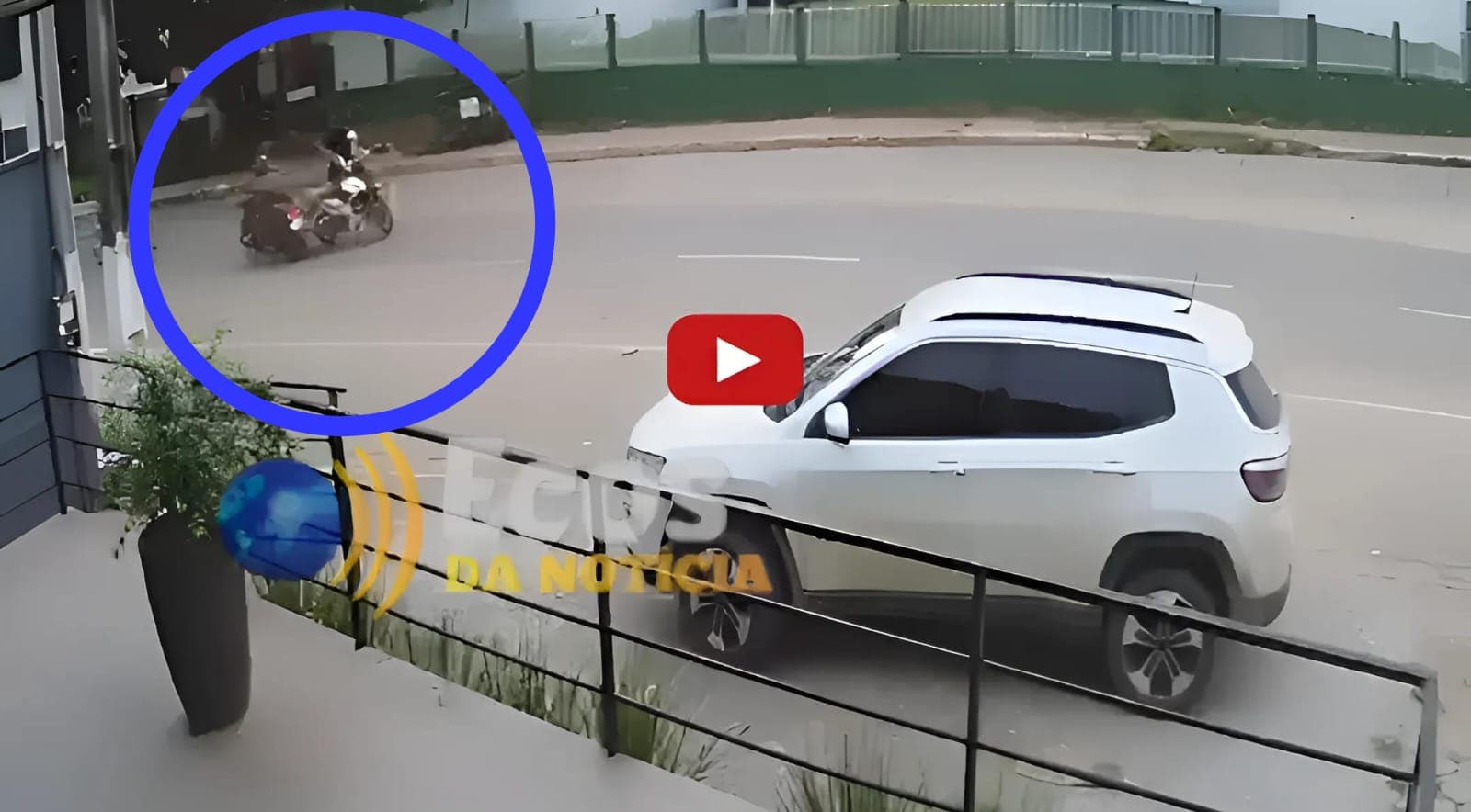 Em Epitaciolândia, motociclista invade contramão e causa acidente