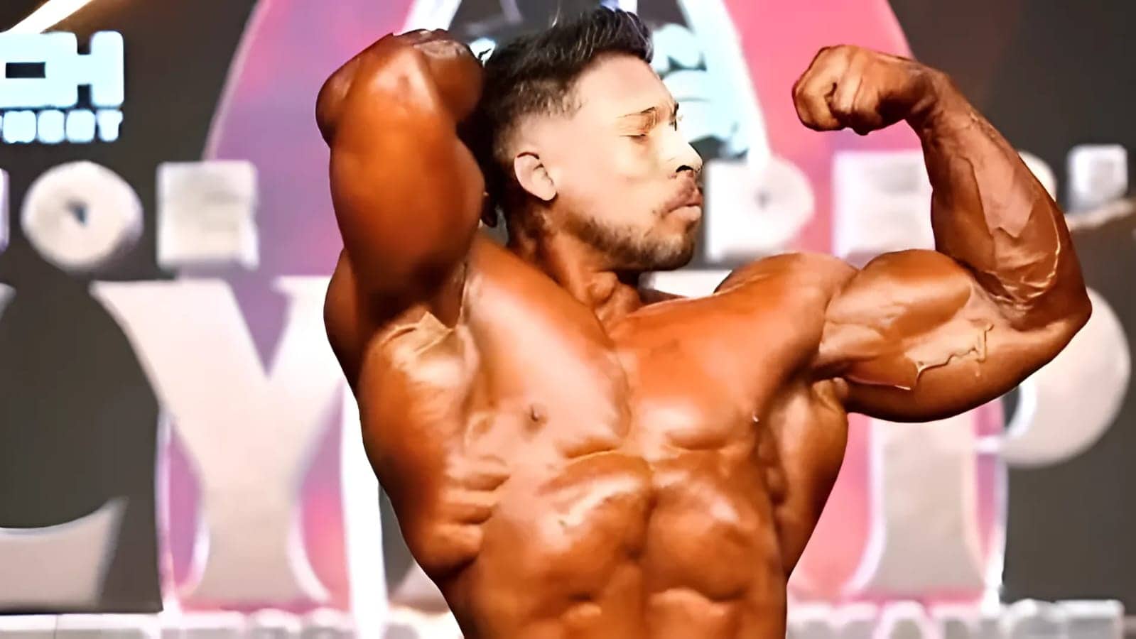 Rival desafia Ramon Dino a mudar de categoria no Mr. Olympia; veja