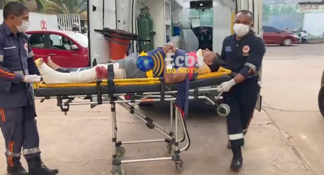 VÍDEO: motociclista fica ferido após colisão com carro em Rio Branco