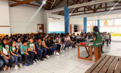 corpo-1024×768 Servidora do Procon/AC ministra palestra sobre consumo consciente. Foto: cedida