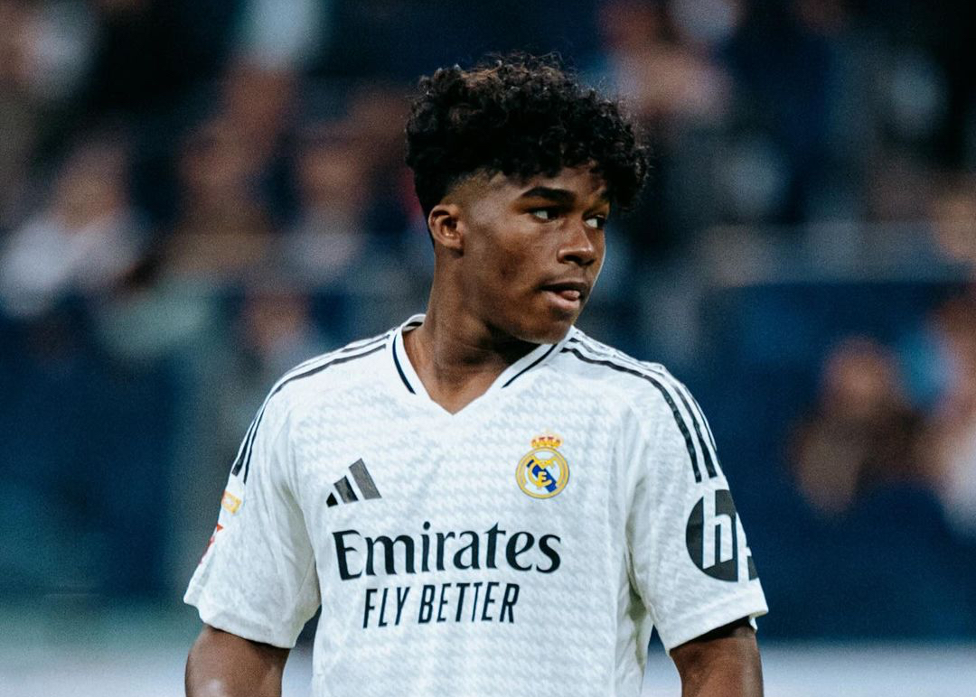 Brasil foi país que mais transferiu jogadores de futebol em 2024, diz estudo da FIFA