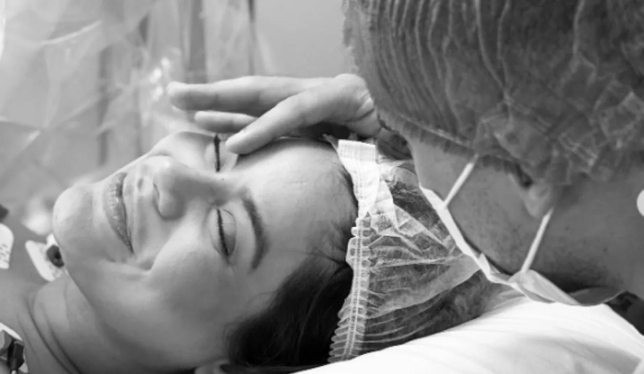 Filha de Lexa morre três dias após nascimento: “Não tenho forças”