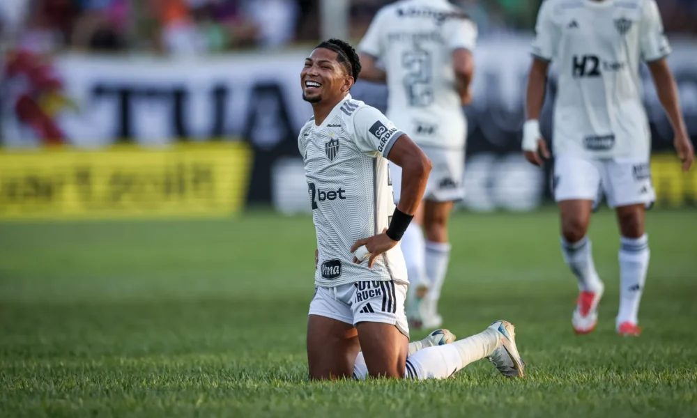 Rony em Tocantinópolis 0 x 2 Atlético-MG; atacante foi titular e participou dos dois gols • Pedro Souza / Atlético