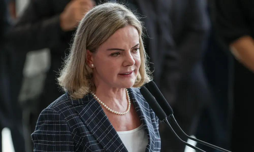 0d9a4610-e1742219684990 De acordo com a defesa da ministra, Gayer atuou “com consciência e vontade de atingir a honra de Gleisi em rede social, que possui alcance mundial" • Jose Cruz/Agência Brasil