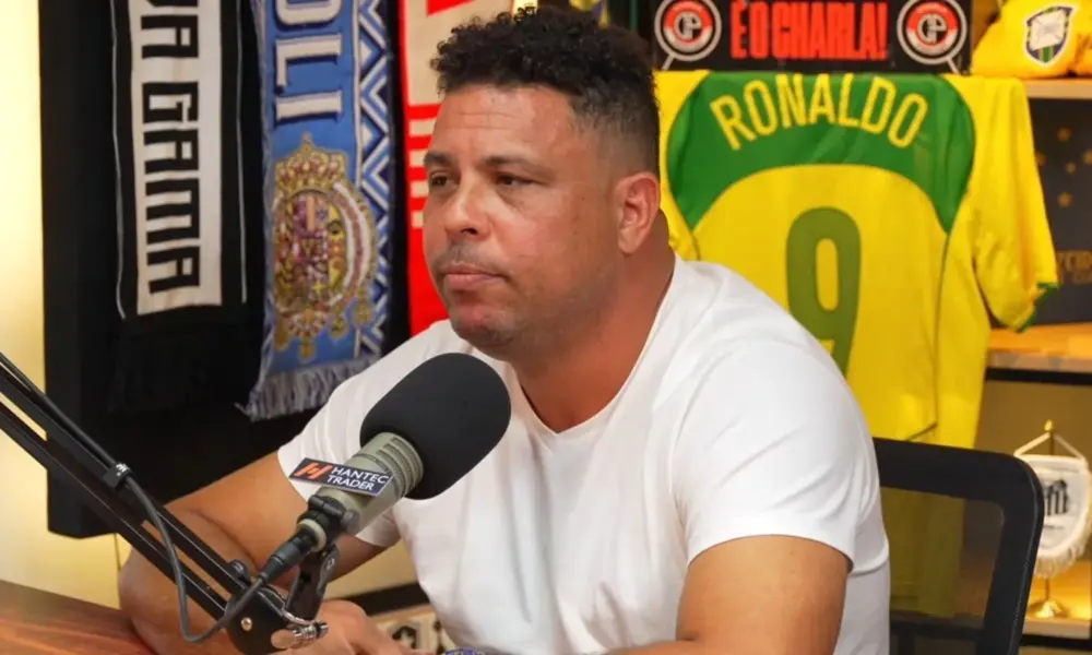 Ronaldo Fenômeno durante entrevista ao Charla Podcast • Reprodução / Charla Podcast