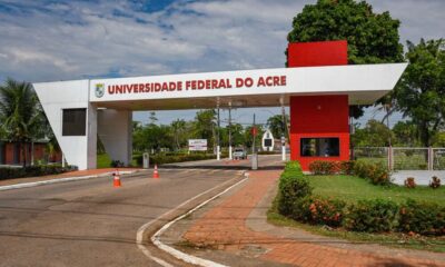 UFAC-PLACAS-DA-DITADURA-FOTO_ALTINO_MACHADO-1-1000×600 Foto: Altino Machado