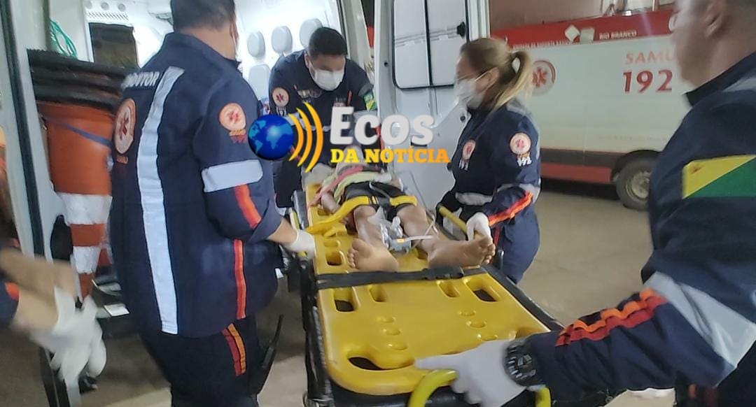 Acidente envolvendo bicicleta e caminhão deixa criança gravemente ferida na Baixada da Sobral