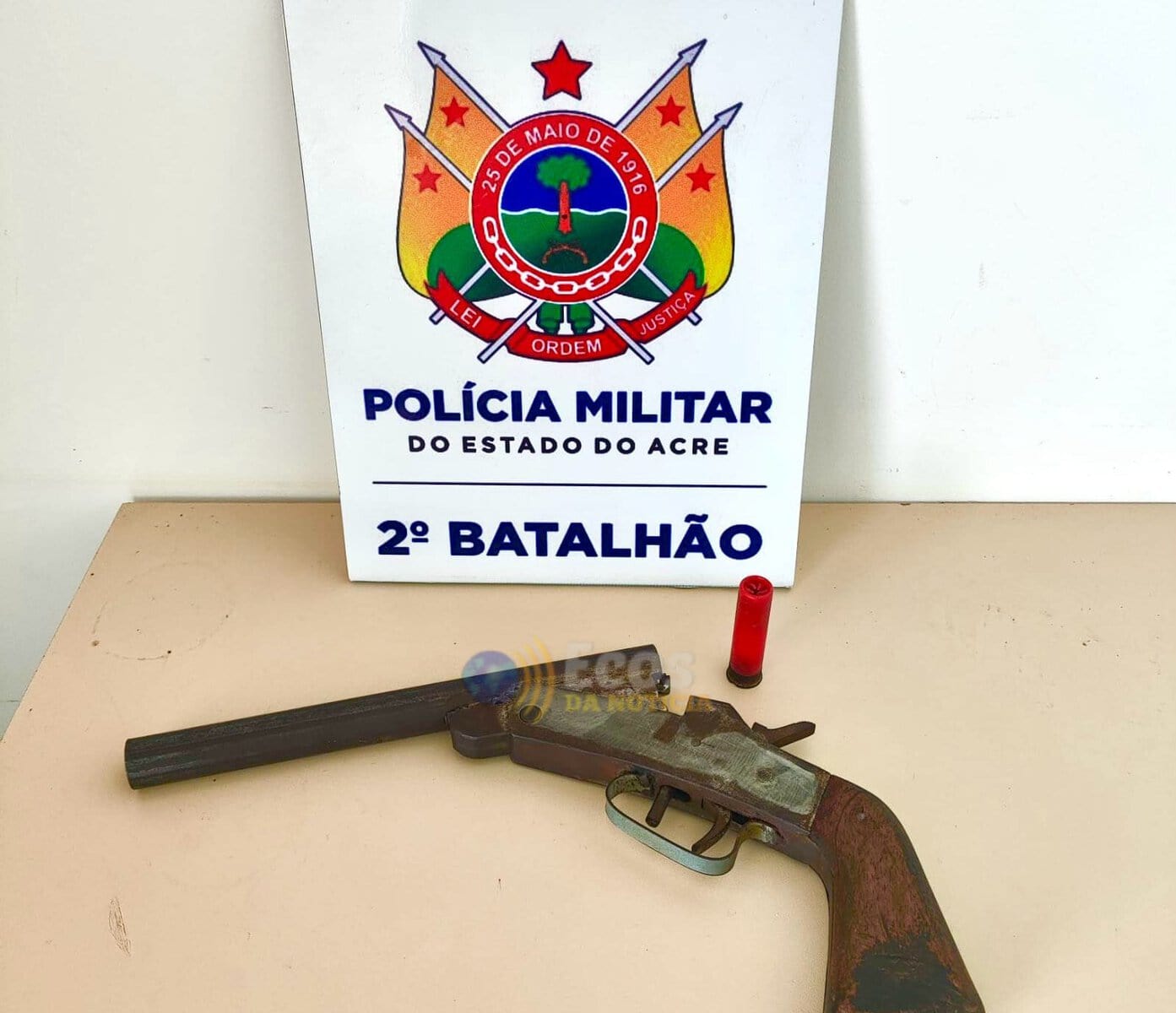 Comerciante reage a assalto, toma arma de criminoso e impede roubo em Rio Branco