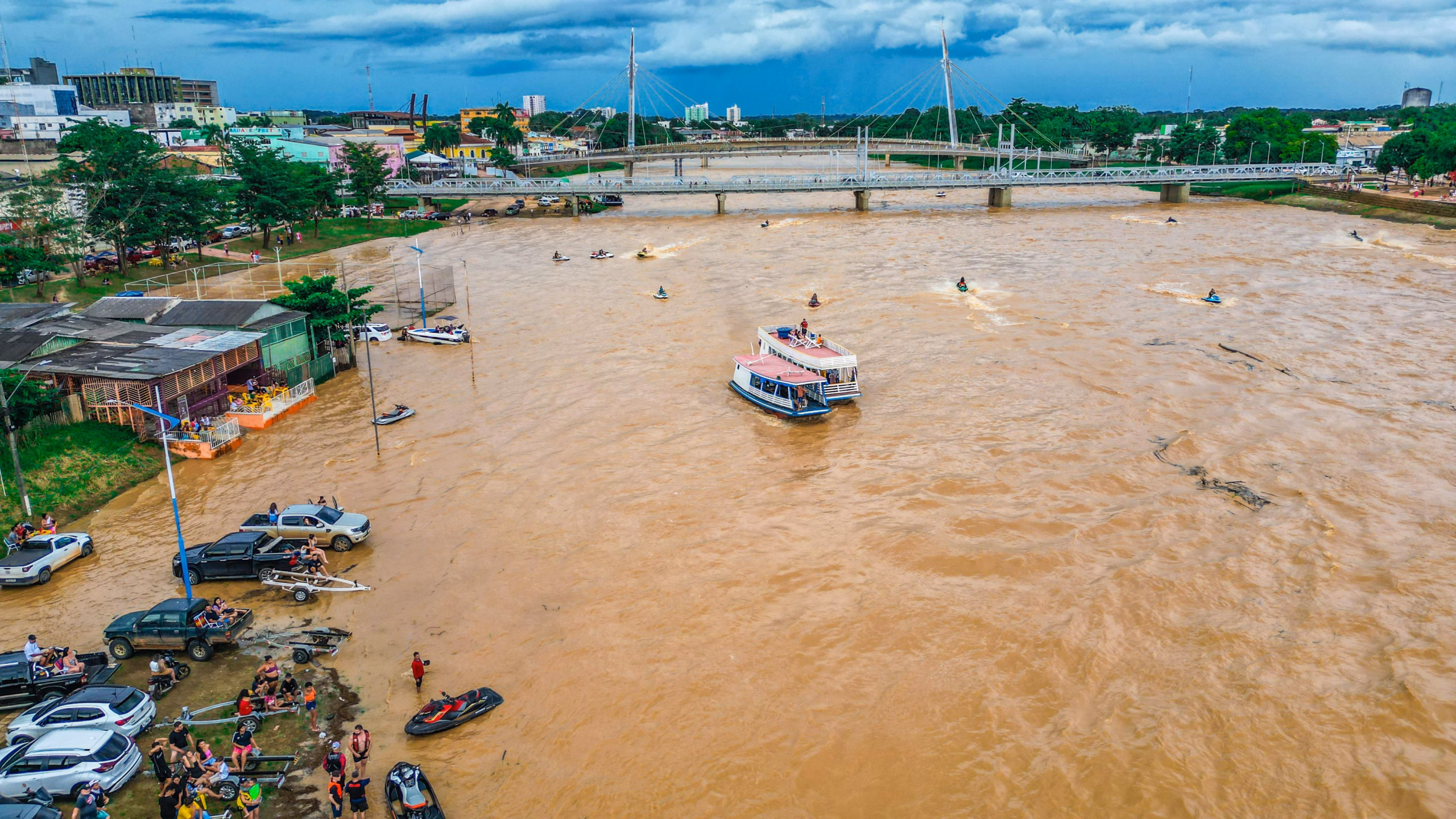 Medição das 9h: Rio Acre mantém nível e permanece com 14,35m em Rio Branco