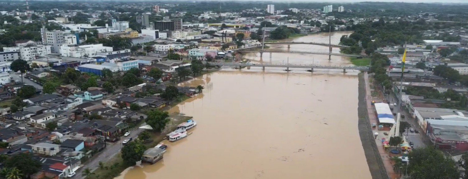 Rio Acre atinge 14,20 metros; situação deve agravar na semana que vem
