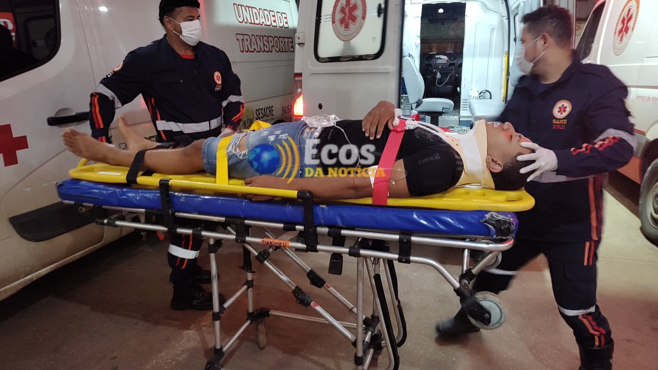 Entregador sofre queda de moto ao desviar de animal no Belo Jardim