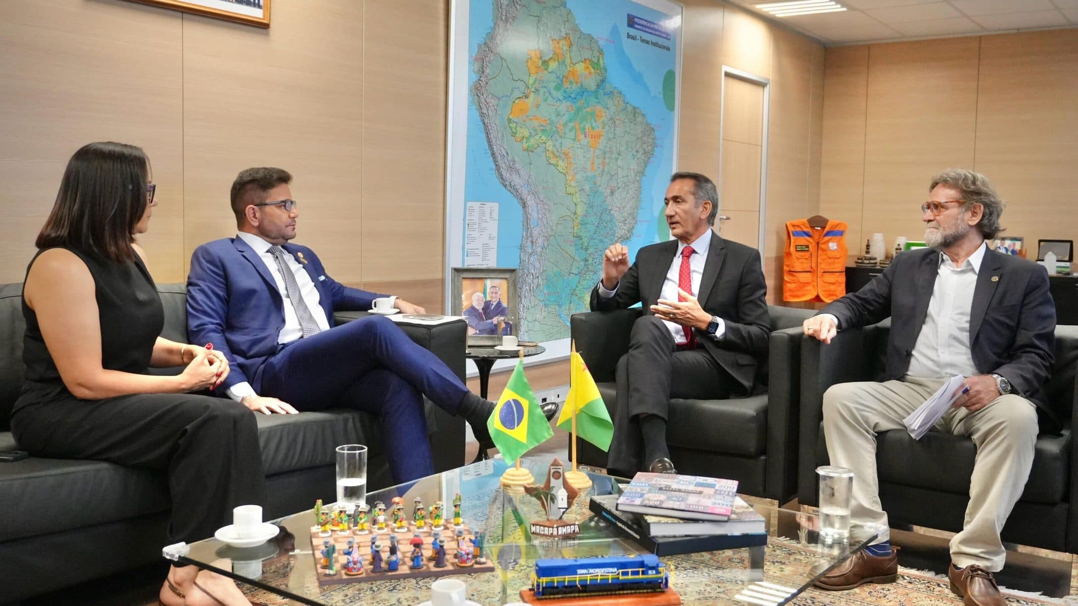 Governo se antecipa e pede ajuda federal para possível enchente no Acre