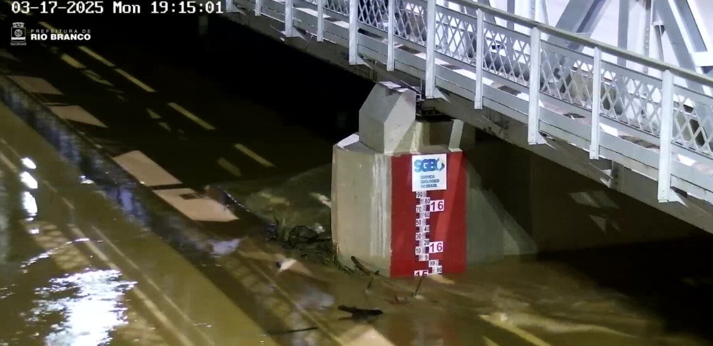 Rio Acre repete marca de 15,88m e mais de 30 mil são afetados em 41 bairros