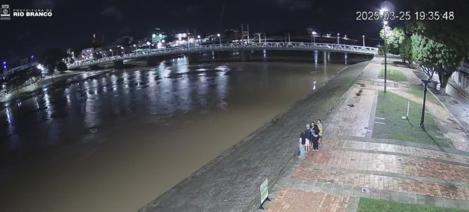 Nível do Rio Acre segue em queda e registra 12,43 metros na capital