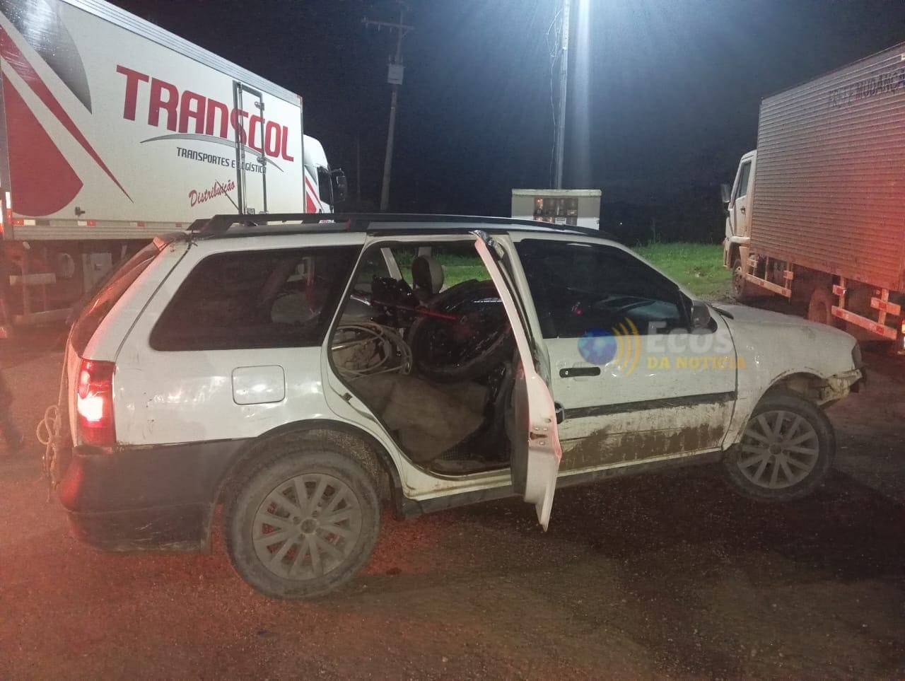 Polícia Militar recupera veículo furtado e apreende arma de fogo no Bujari